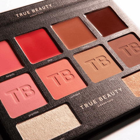 TRUE BEAUTY ULTIMATE FACE PALETTE